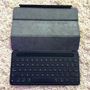 Apple Smart Keyboard Folio for IPad Pro 9.7”